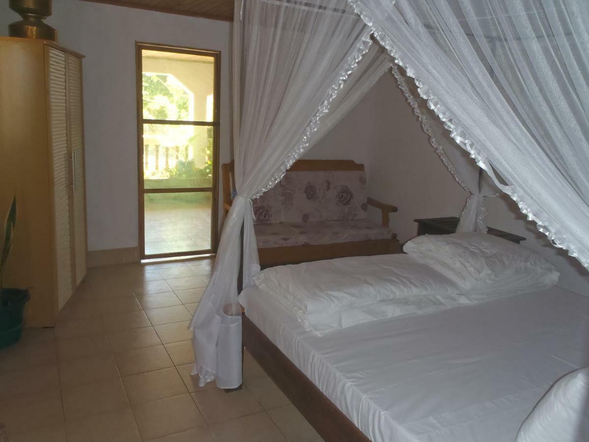 Chez Laurette Hotel Morombe Luaran gambar