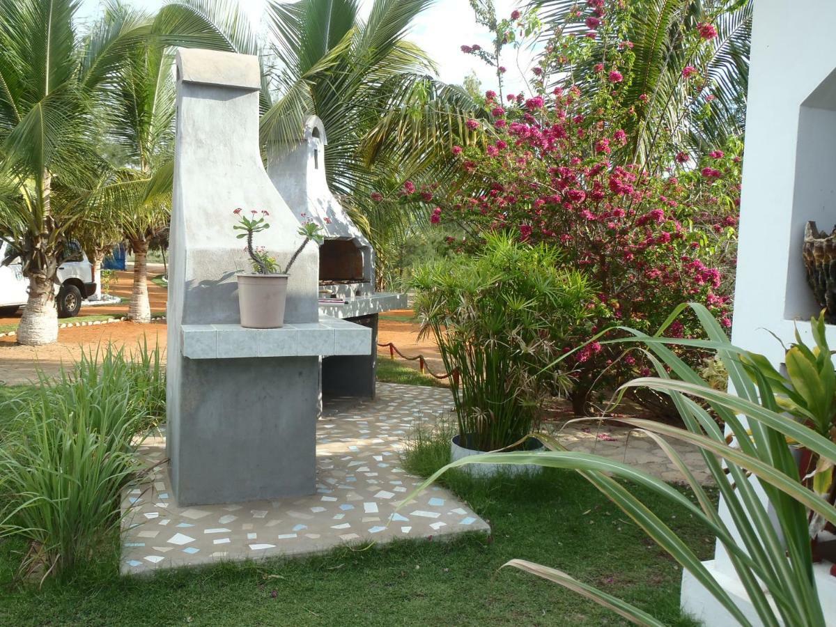 Chez Laurette Hotel Morombe Luaran gambar