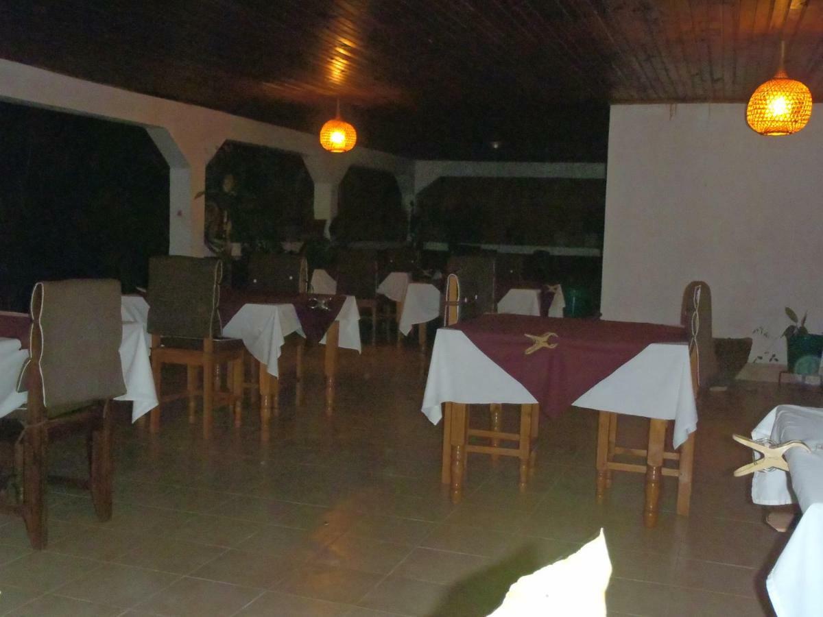 Chez Laurette Hotel Morombe Luaran gambar